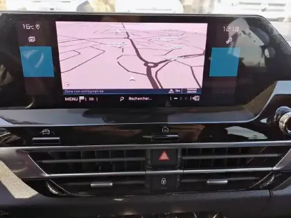 Photo 17 Citroën C4  PureTech 130 S&S EAT8