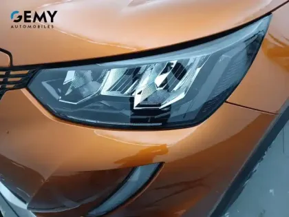 Photo 15 Peugeot 2008  Electrique 136 ch