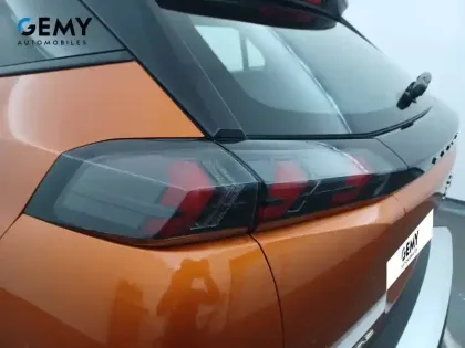 Photo 16 Peugeot 2008  Electrique 136 ch