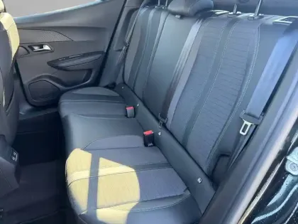 Photo 11 Peugeot 2008  BlueHDi 130 S&S EAT8