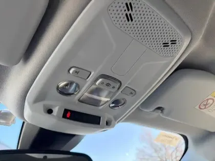 Photo 30 Peugeot 2008  BlueHDi 130 S&S EAT8