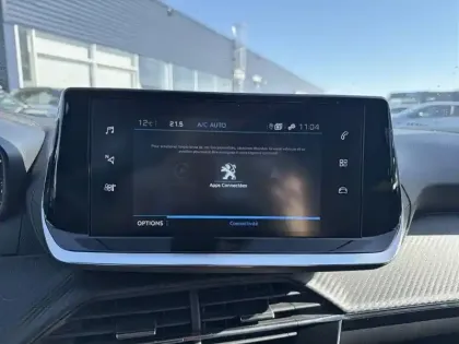 Photo 27 Peugeot 2008  BlueHDi 130 S&S EAT8