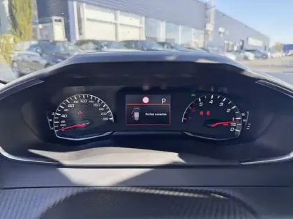 Photo 9 Peugeot 2008  BlueHDi 130 S&S EAT8