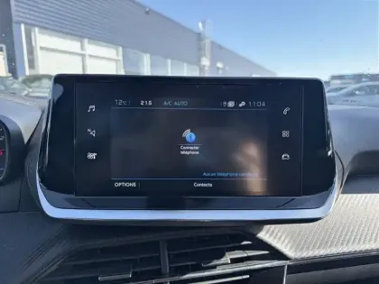 Photo 26 Peugeot 2008  BlueHDi 130 S&S EAT8