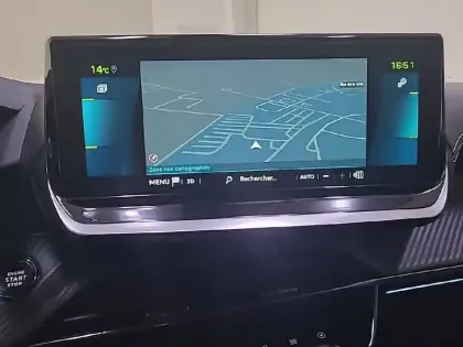 Photo 38 Peugeot 2008  Electrique 136 ch