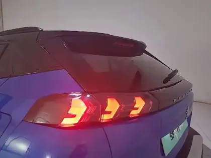 Photo 36 Peugeot 2008  Electrique 136 ch