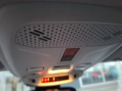 Photo 20 Peugeot 208  Hybrid 110 ch e-DCS6