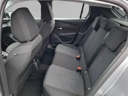 Photo 38 Peugeot 208  Hybrid 110 ch e-DCS6