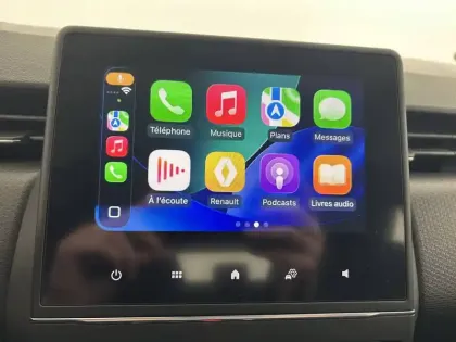 Photo 24 Renault Clio Gén. V (BJA) Ph1 Business 5