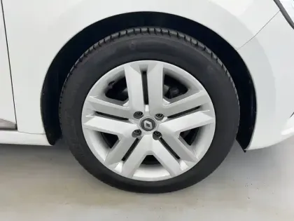 Photo 20 Renault Clio Gén. V (BJA) Ph1 Business 5