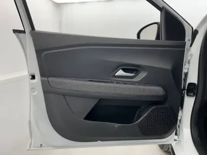 Photo 19 Dacia Sandero Gén. III (BJI) Ph3 Expression 5