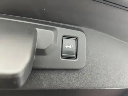 Photo 62 Renault Austral  E-Tech hybrid 200