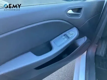 Photo 11 Renault Clio  TCe 100