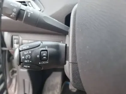 Photo 25 Peugeot 308  1.6 BlueHDi 100ch S&S BVM5