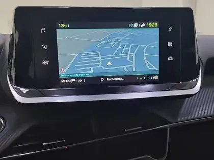 Photo 38 Peugeot 2008 Gén. II Ph1 NG Allure 5