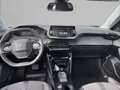 Photo 7 Peugeot 2008  Electrique 136 ch