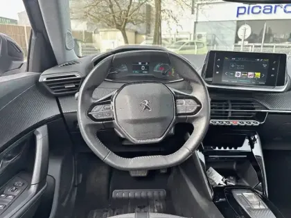 Photo 8 Peugeot 2008  Electrique 136 ch