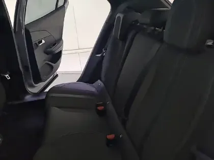 Photo 31 Peugeot 2008 Gén. II Ph1 NG Allure 5