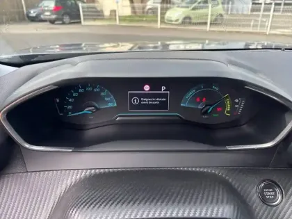 Photo 9 Peugeot 2008  Electrique 136 ch