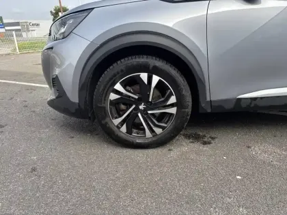 Photo 12 Peugeot 2008  Electrique 136 ch