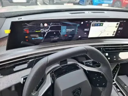 Photo 9 Peugeot 3008  Electrique 210 ch 73 kWh