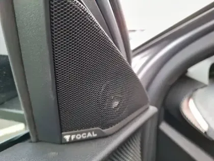 Photo 53 Peugeot 3008  Electrique 210 ch 73 kWh