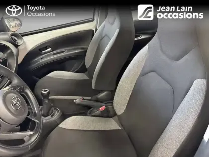 Photo 19 Toyota Aygo Gén. I Ph1 Dynamic 5