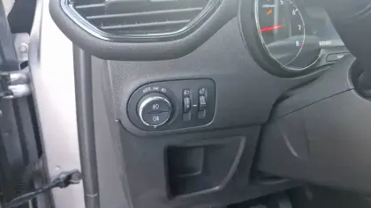 Photo 8 Opel Crossland  1.2 Turbo 110 ch BVM6