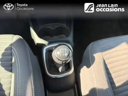 Photo 12 Toyota Yaris  70 VVT-i