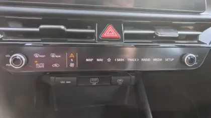 Photo 37 Kia Niro  1.6 GDi 141 ch HEV DCT6