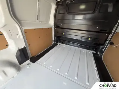 Photo 18 Opel Vivaro  FGN SPORTIVE DIESEL 180 CH M AUTOMATIQUE