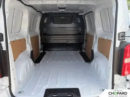 Photo 7 Opel Vivaro  FGN SPORTIVE DIESEL 180 CH M AUTOMATIQUE