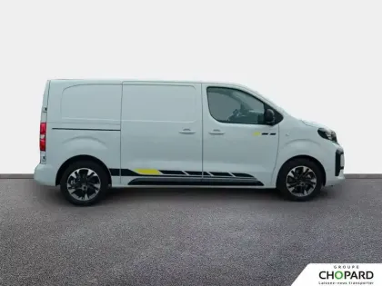Photo 32 Opel Vivaro  FGN SPORTIVE DIESEL 180 CH M AUTOMATIQUE
