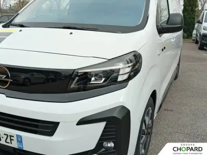 Photo 69 Opel Vivaro  FGN SPORTIVE DIESEL 180 CH M AUTOMATIQUE