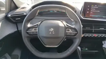 Photo 17 Peugeot 208  Electrique 50 kWh 136ch