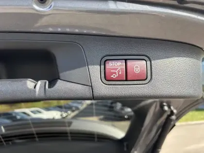 Photo 55 Mercedes GLA  200 d 8G-DCT