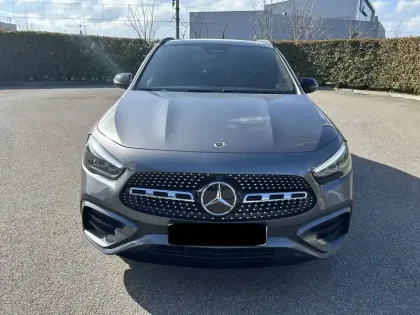 Photo 59 Mercedes GLA  200 d 8G-DCT