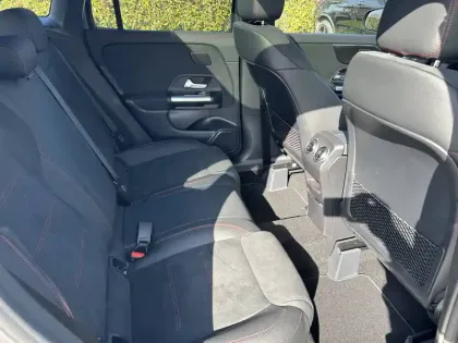 Photo 23 Mercedes GLA  200 d 8G-DCT