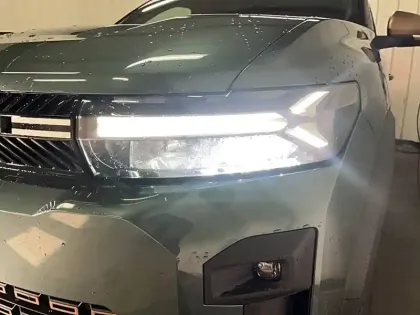 Photo 48 Dacia Bigster  Hybrid-G 150 4x4