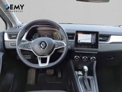 Photo 7 Renault Captur  E-Tech full hybrid 145