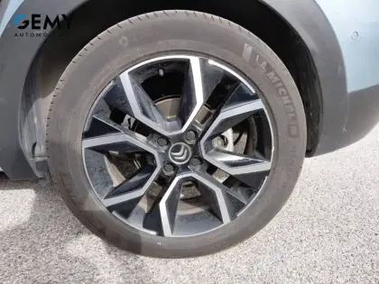 Photo 12 Citroën C4 e- 136 ch Automatique