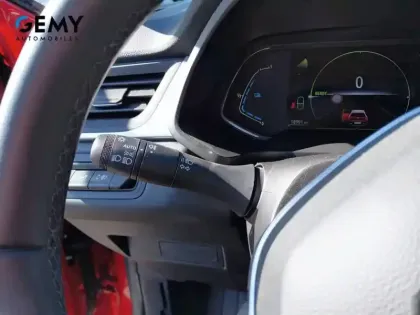 Photo 20 Renault Captur  E-Tech 145 - 21