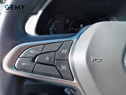 Photo 18 Renault Captur  E-Tech 145 - 21