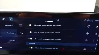 Photo 50 Peugeot 5008  Hybrid 145 ch e-DCS6