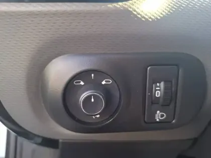 Photo 23 Citroën C4  Cactus PureTech 110 S&S BVM