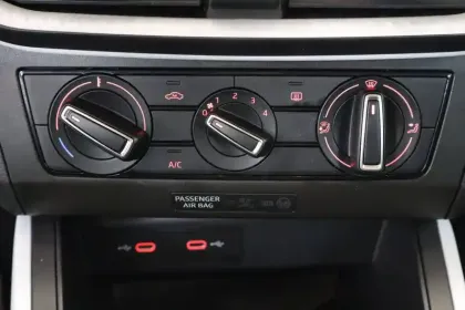 Photo 58 Seat Arona  1.0 TSI 95 ch Start/Stop BVM5
