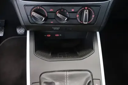 Photo 56 Seat Arona  1.0 TSI 95 ch Start/Stop BVM5