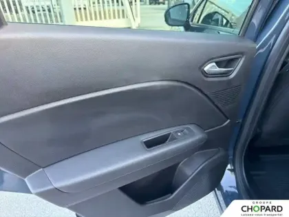 Photo 18 Renault Captur  TCe 140 - 21