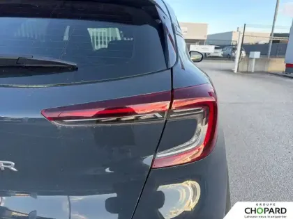 Photo 22 Renault Captur  TCe 140 - 21