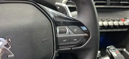 Photo 26 Peugeot 3008  Hybrid 225 e-EAT8